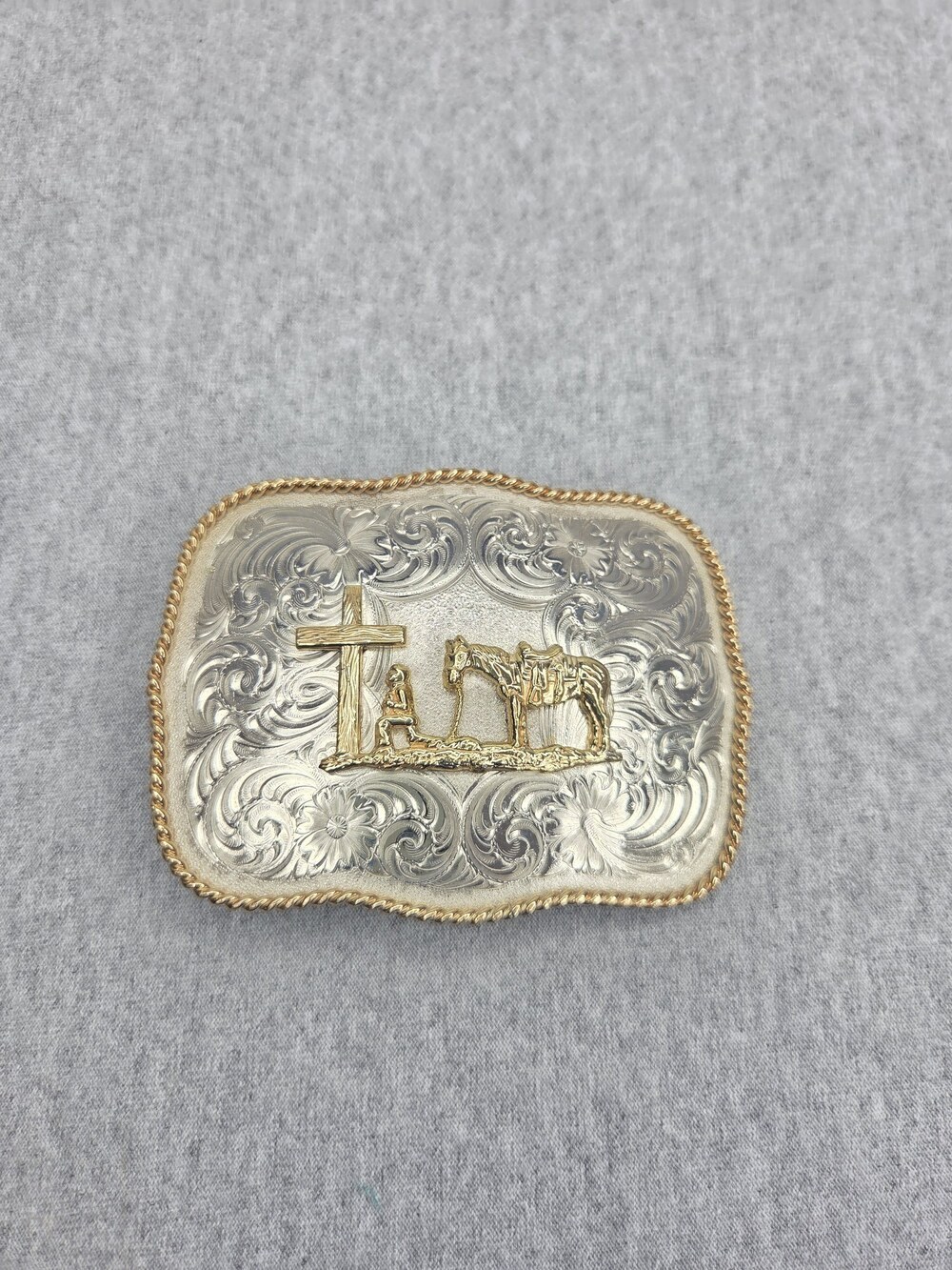 Montana Silversmiths German Silver Christian Cowboy Belt Buckle Cross Praying